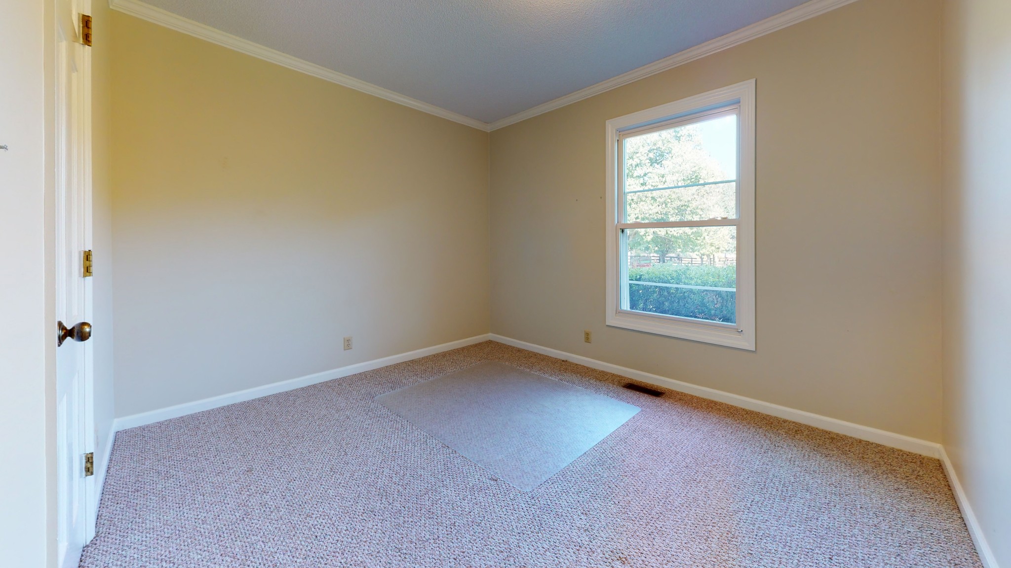 4741 Cathey Ridge Road Manchester, TN 37355 - Photo 43 of 50 an empty room with a window