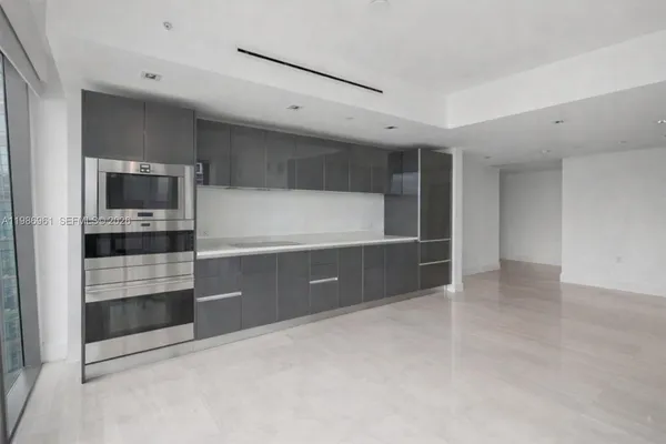 $798,000 | 1451 Brickell Avenue, Unit 1404A, Miami, FL 33131