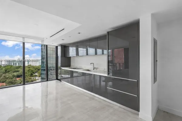 $798,000 | 1451 Brickell Avenue, Unit 1404A, Miami, FL 33131