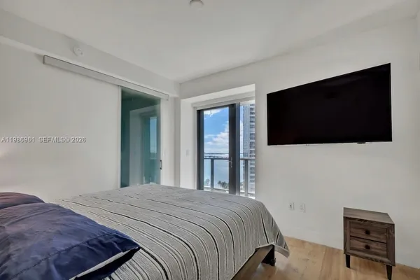 $798,000 | 1451 Brickell Avenue, Unit 1404A, Miami, FL 33131