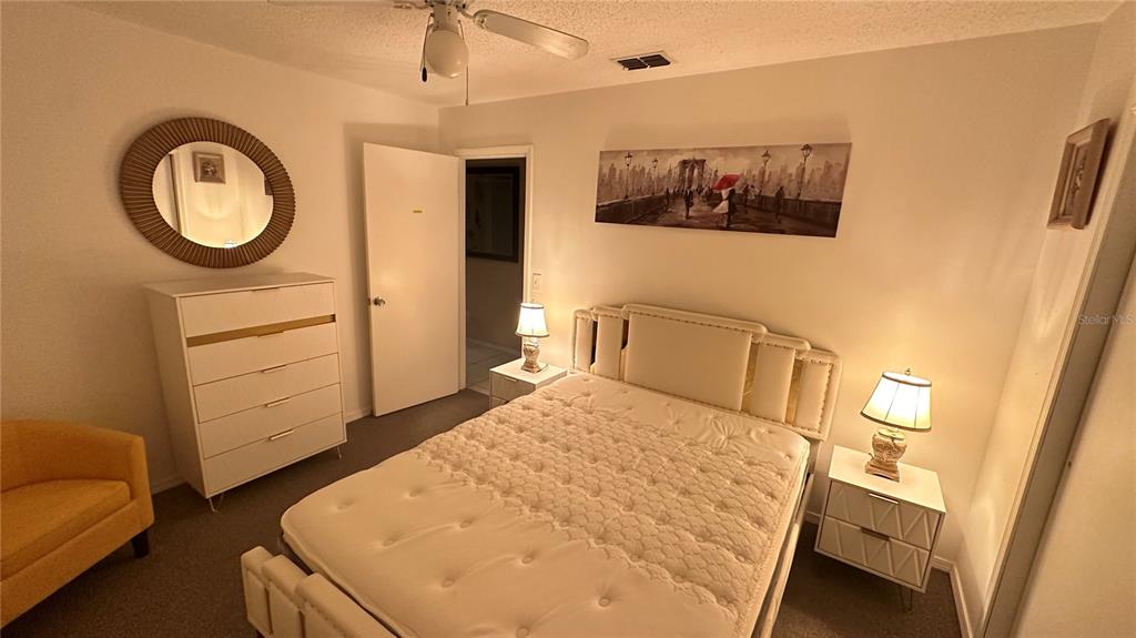 4142 Yellowwood Drive Valrico, FL 33594 - Photo 19 of 24 Gallery Image 19