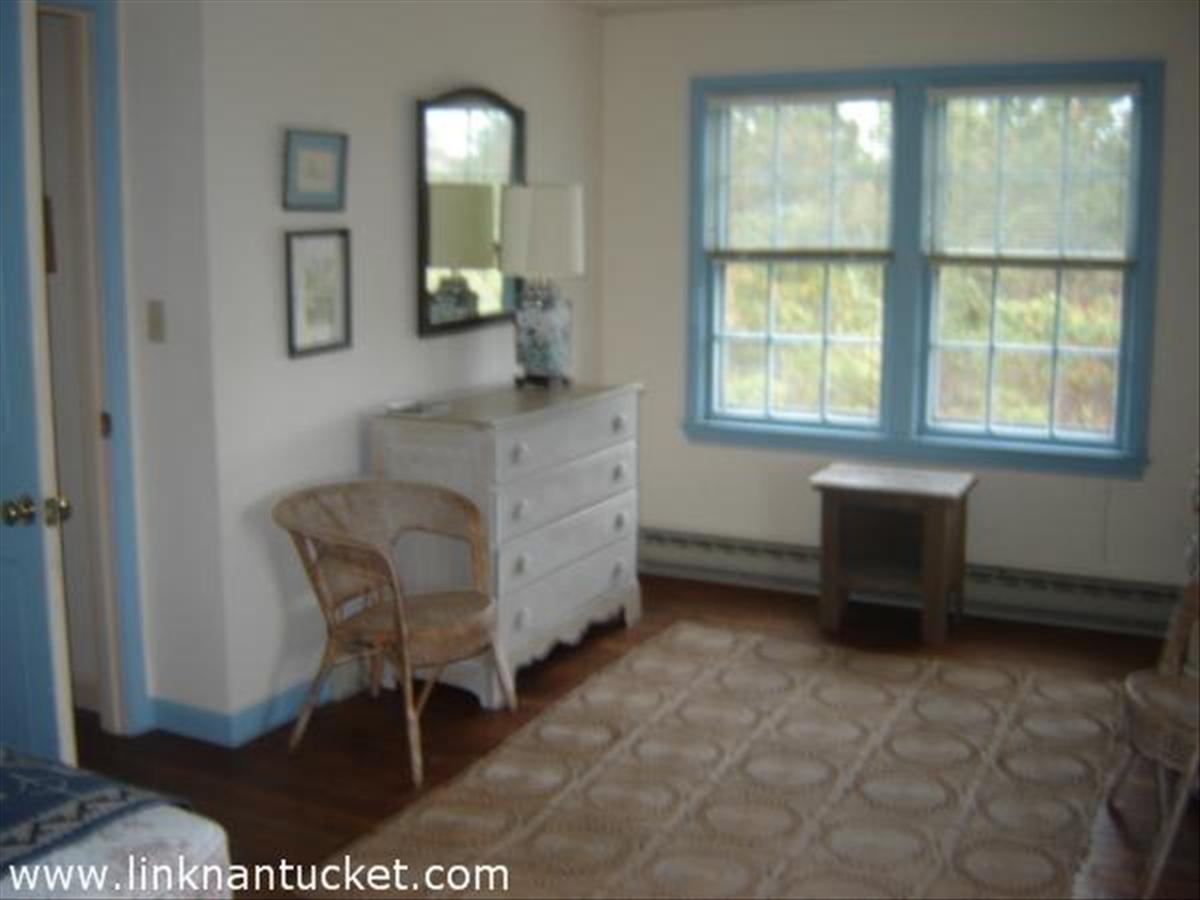 11 Pond Road Nantucket, MA 02554 - Photo 11 of 12 Gallery Image 11