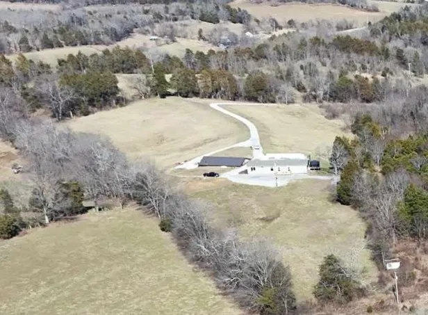 $499,900 | 2695 Leslie Road, Burkesville, KY 42717