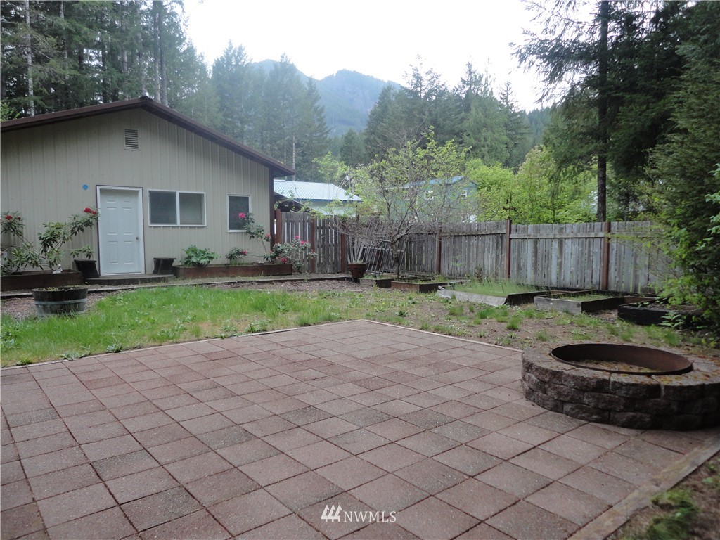 116 Sunstone Road Packwood, WA 98361 - Photo 18 of 22 Gallery Image 18