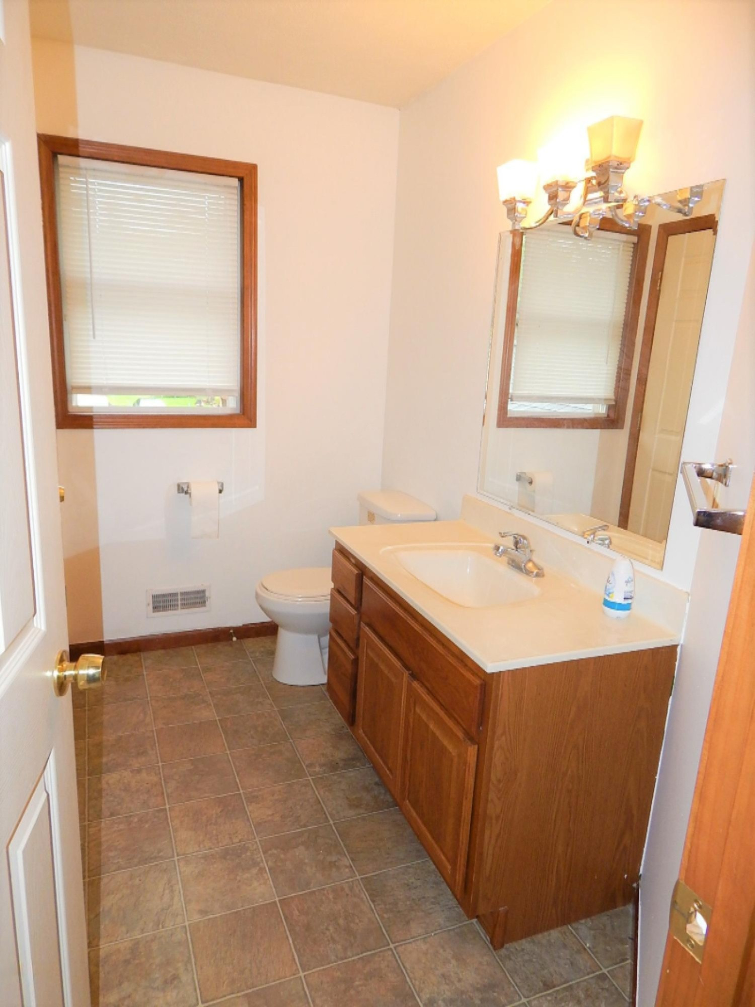 611 Swartz Street Three Rivers, MI 49093 - Photo 18 of 25 swartz 2nd bath 3