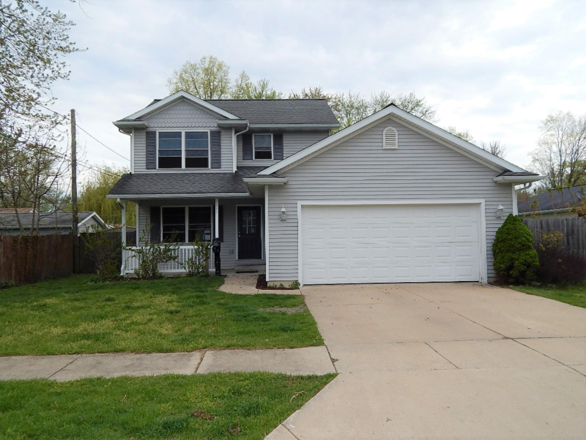 611 Swartz Street Three Rivers, MI 49093 - Photo 2 of 25 swartz 1