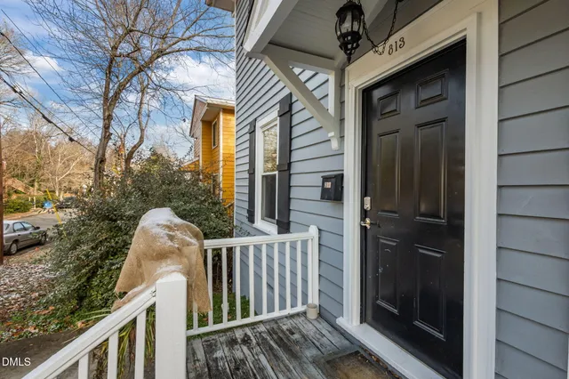 $1,600 | 813 Arnette Avenue, Durham, NC 27701