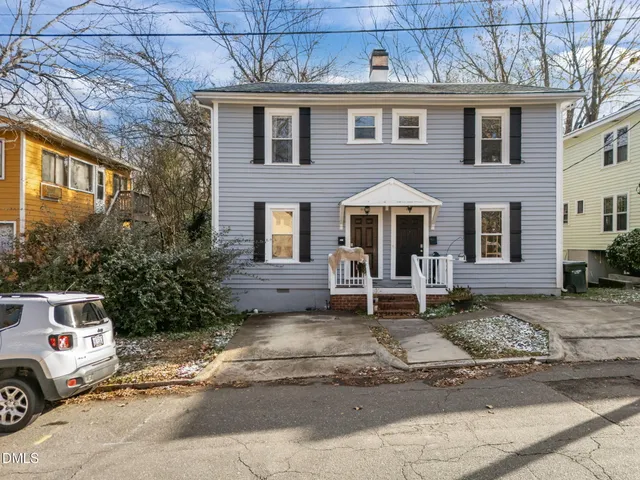 $1,600 | 813 Arnette Avenue, Durham, NC 27701