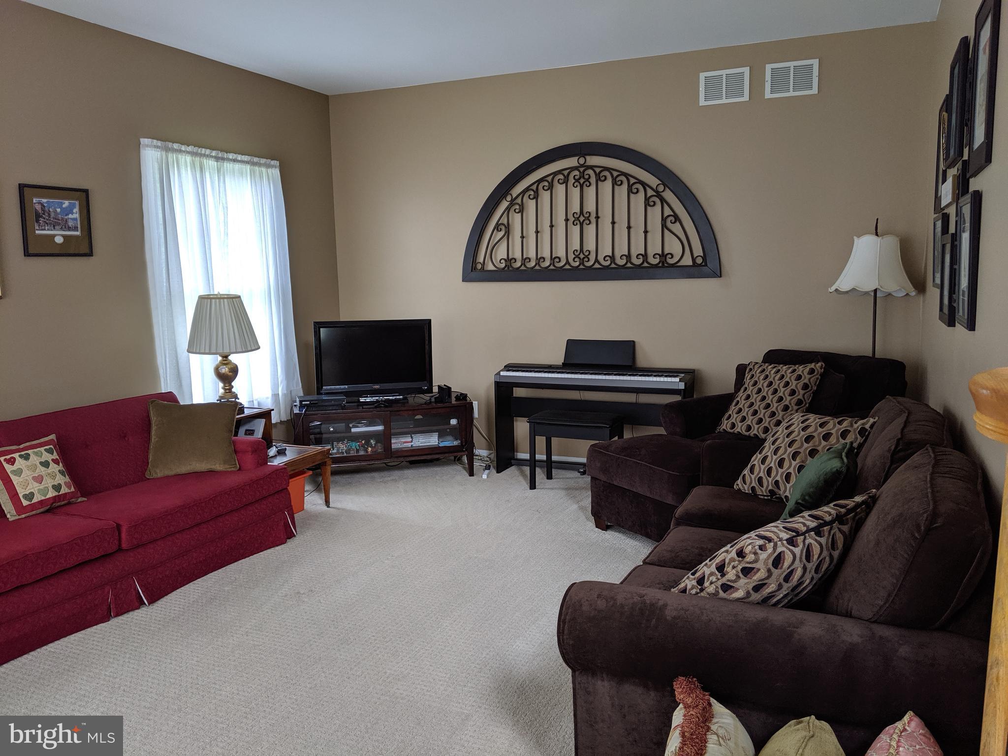 41 Whitcomb Road East Windsor, NJ 08520 - Photo 23 of 49 Living Room