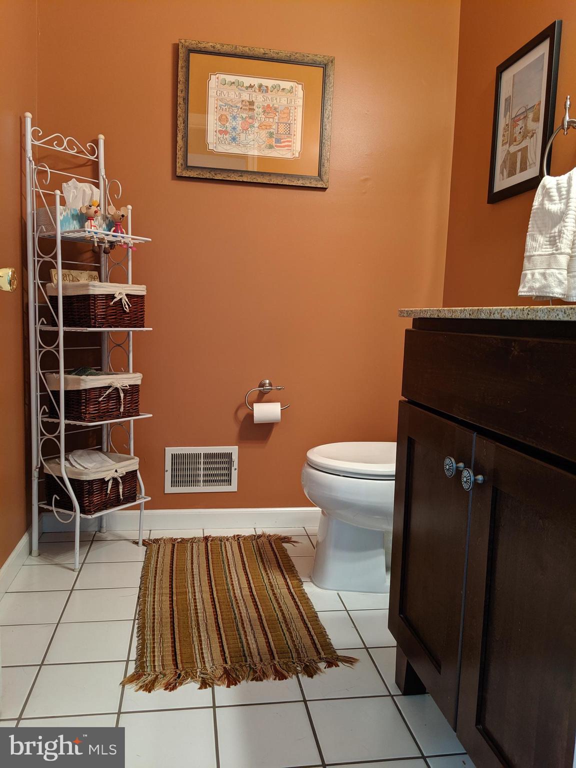 41 Whitcomb Road East Windsor, NJ 08520 - Photo 39 of 49 Powder Room