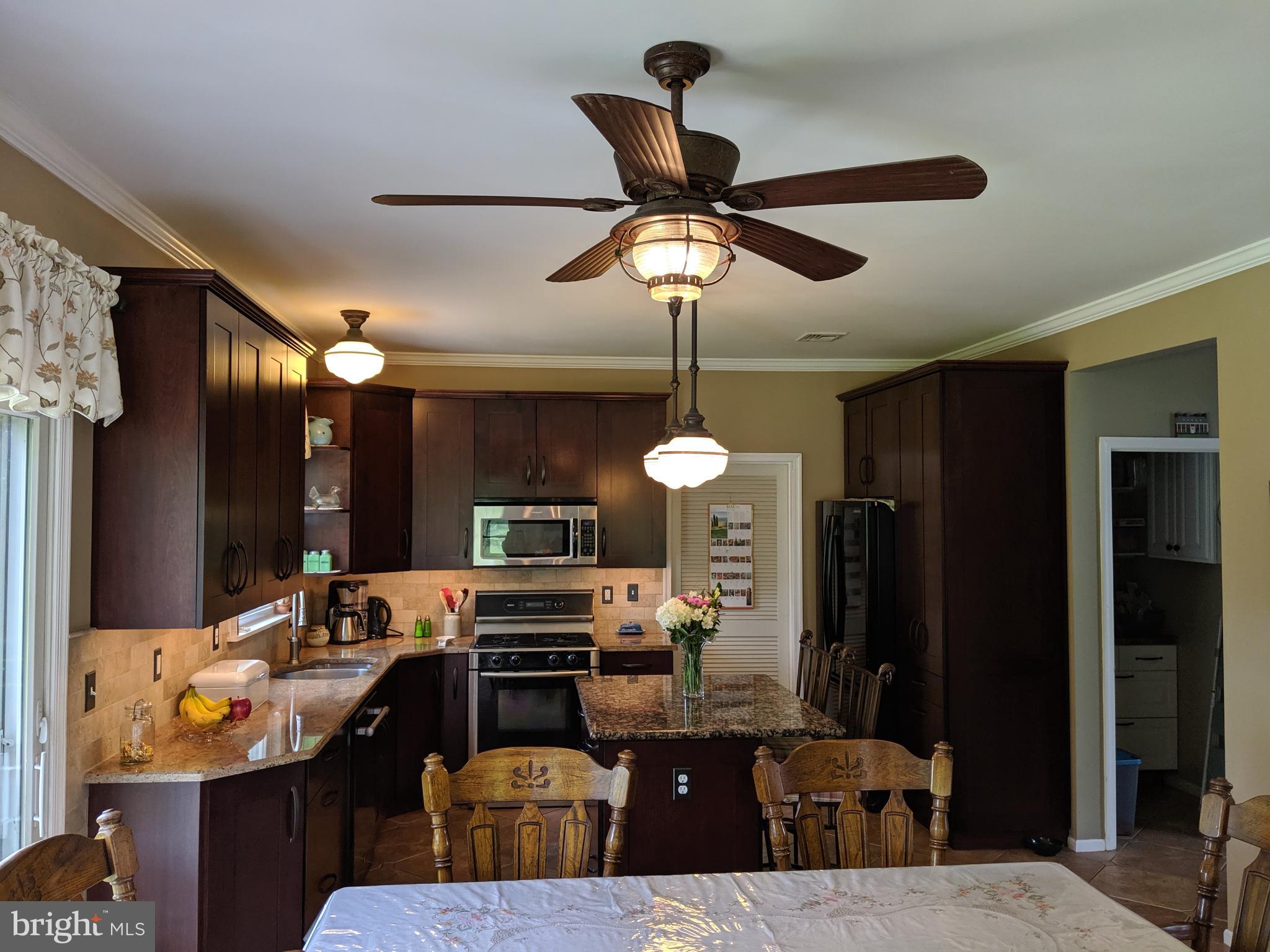 41 Whitcomb Road East Windsor, NJ 08520 - Photo 5 of 49 Kitchen