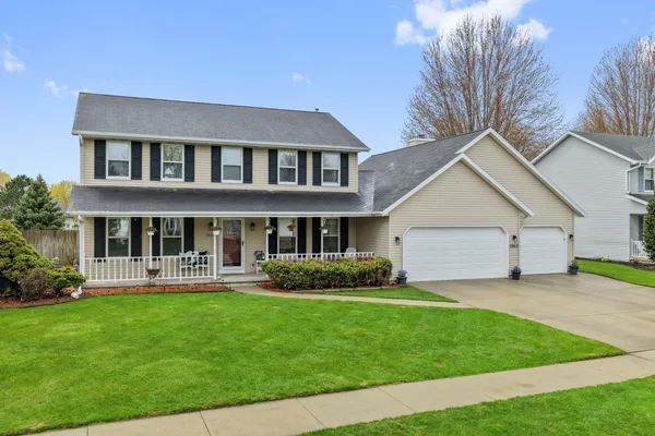 $464,900 | 1960 Charles Street, De Pere, WI 54115