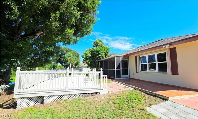 $275,000 | 4301 Orange Grove Boulevard, North Fort Myers, FL 33903