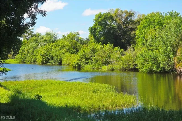 $275,000 | 4301 Orange Grove Boulevard, North Fort Myers, FL 33903