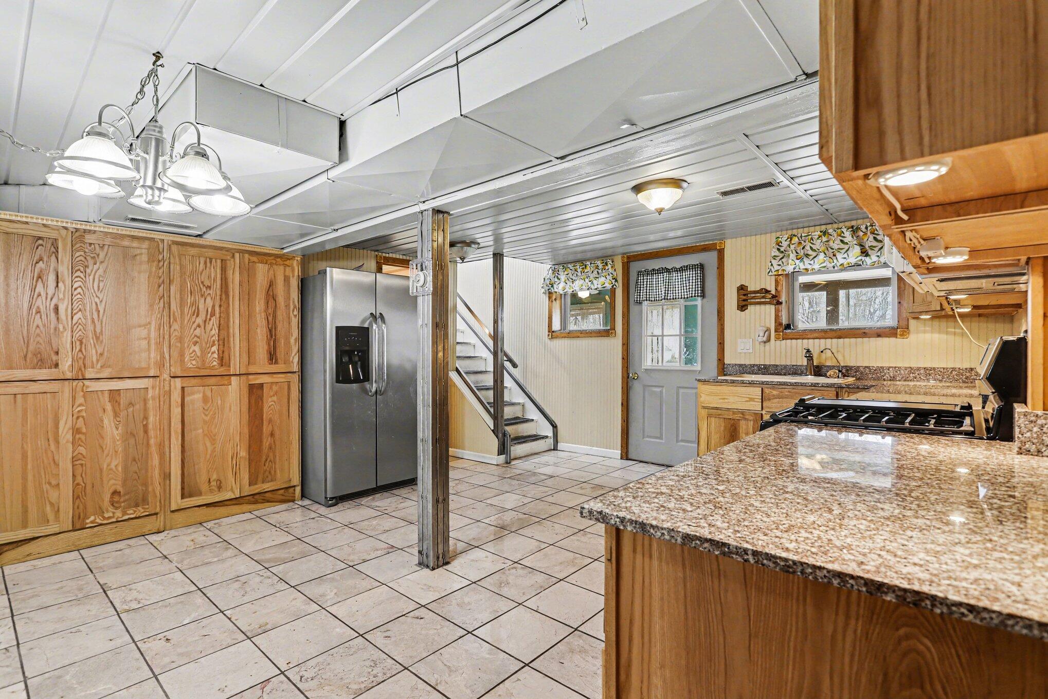 573 River Road Coldwater, MI 49036 - Photo 11 of 27 011_file_3711