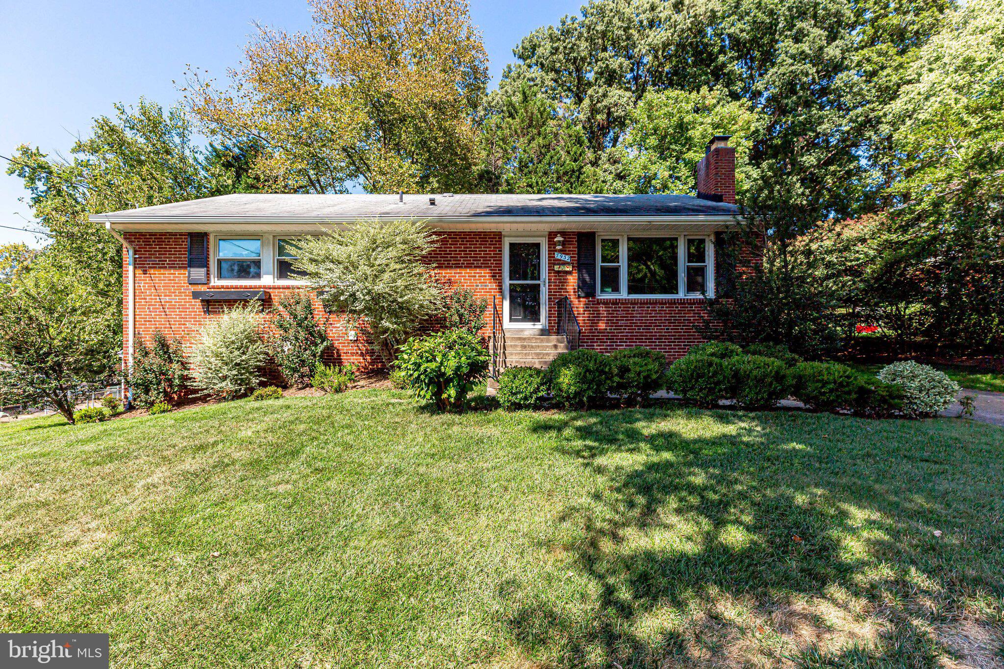 7932 Ellet Road Springfield, VA 22151 - Photo 2 of 32