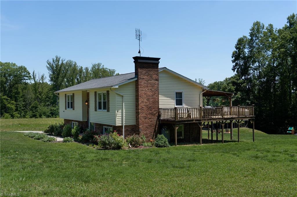 1744 R R Chipman Drive Yadkinville, NC 27055 - Photo 4 of 37