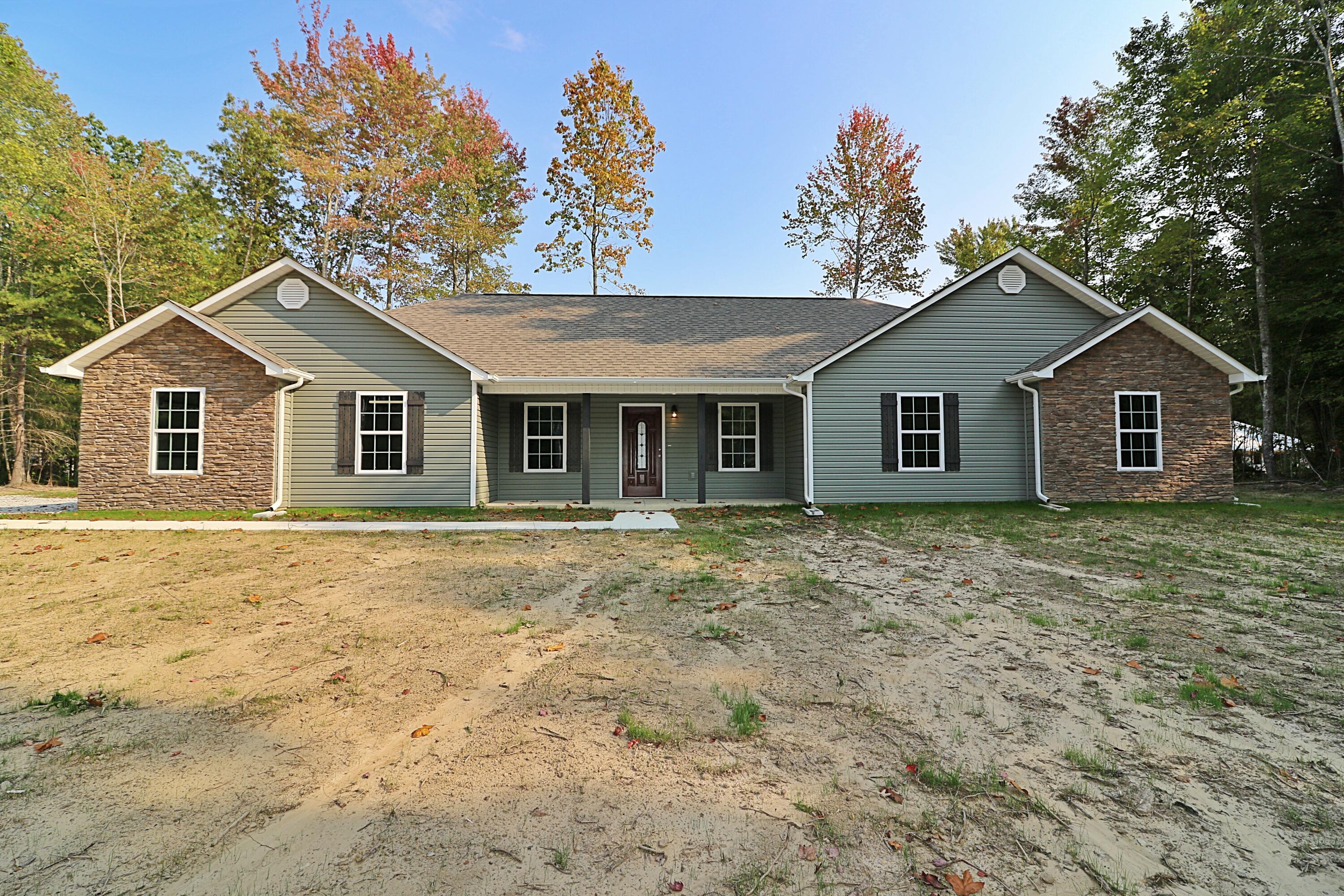 981 Toomey Falls Road Oneida, TN 37841 - Photo 1 of 36 094A6220