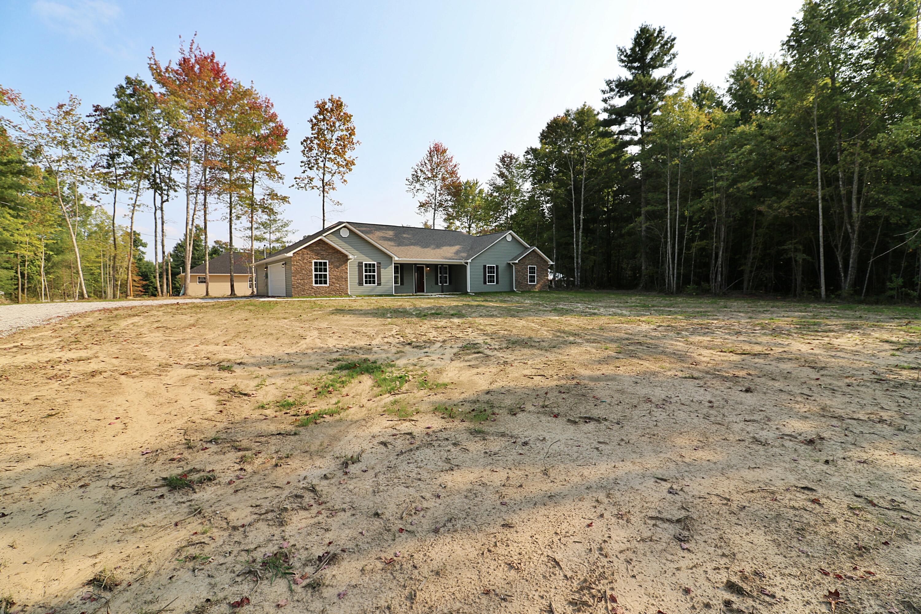 981 Toomey Falls Road Oneida, TN 37841 - Photo 28 of 36 094A6213