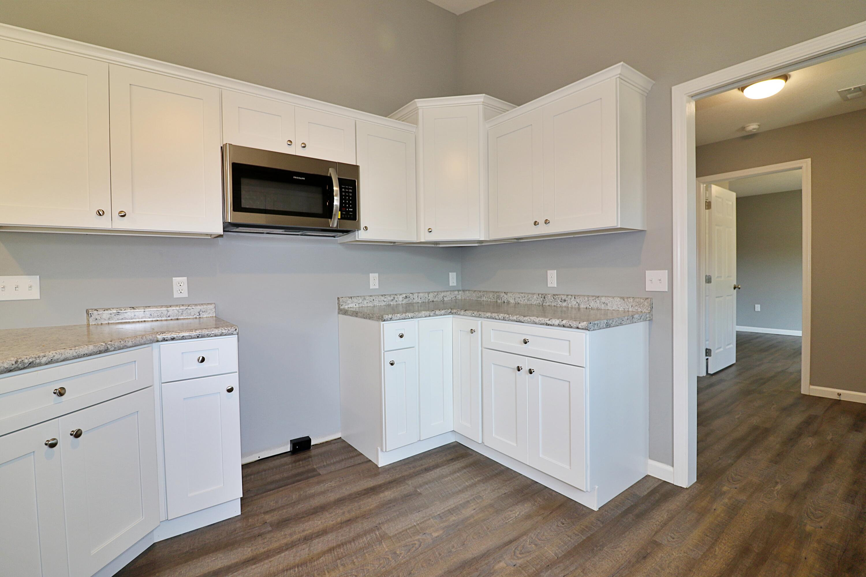 981 Toomey Falls Road Oneida, TN 37841 - Photo 8 of 36 094A6181