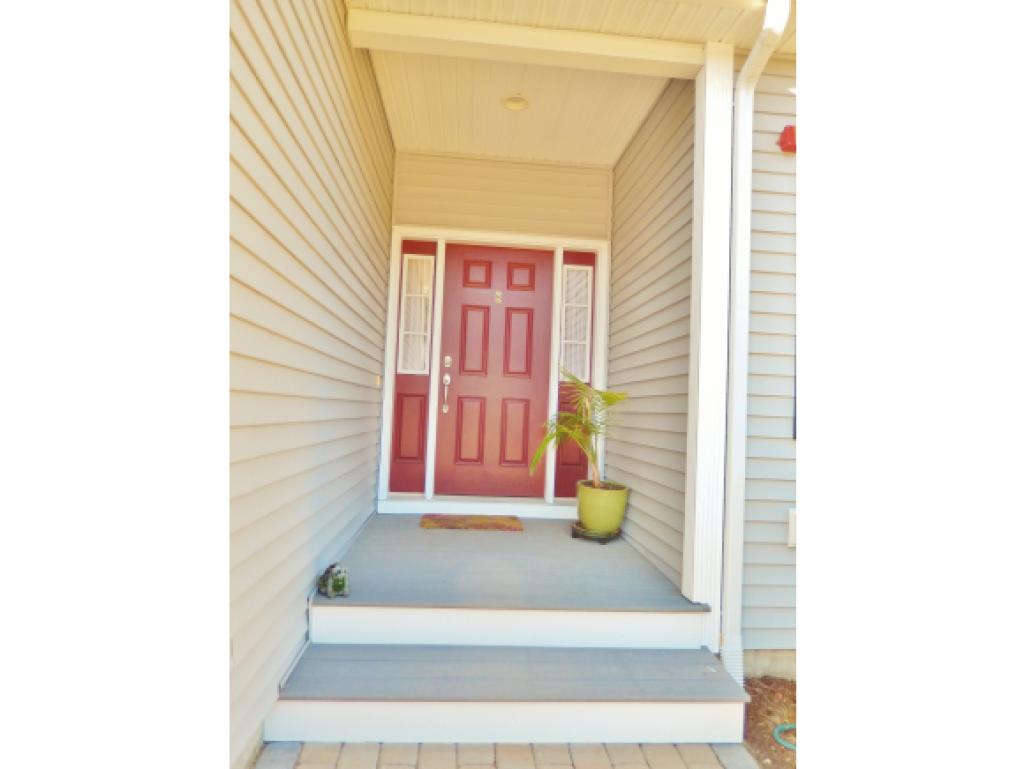 8 Thorn Hill Road, Unit 8 Hooksett, NH 03106 - Photo 11 of 33
