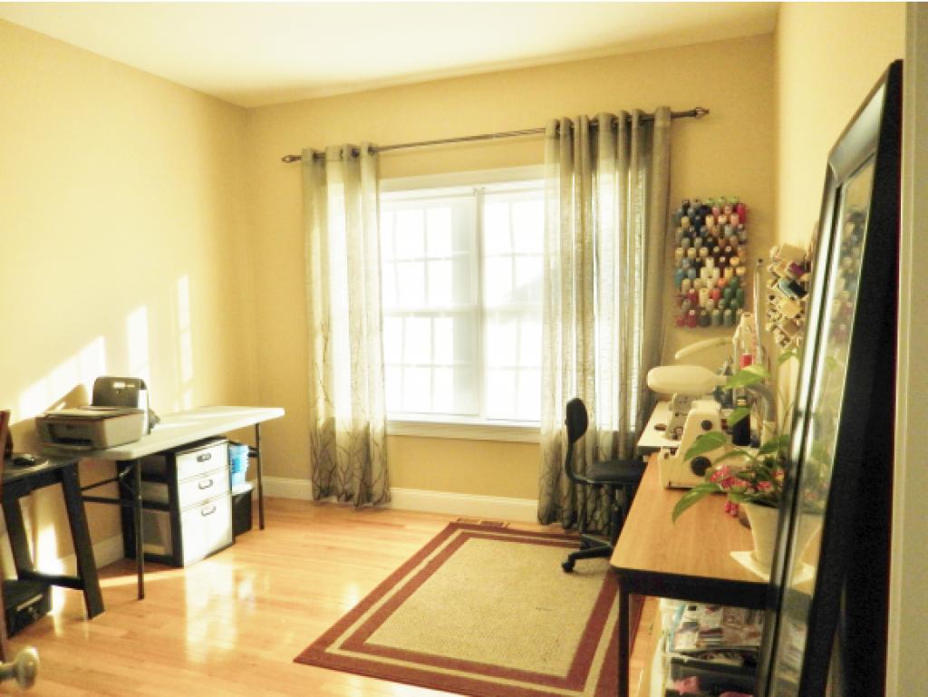 8 Thorn Hill Road, Unit 8 Hooksett, NH 03106 - Photo 14 of 33