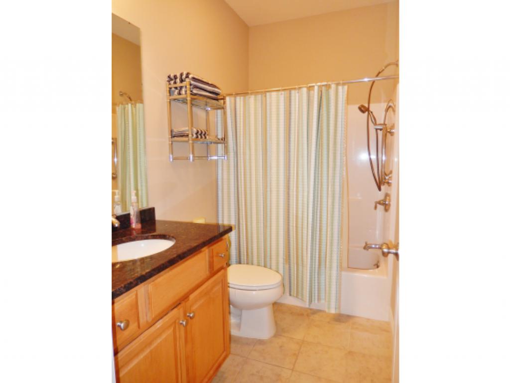 8 Thorn Hill Road, Unit 8 Hooksett, NH 03106 - Photo 15 of 33