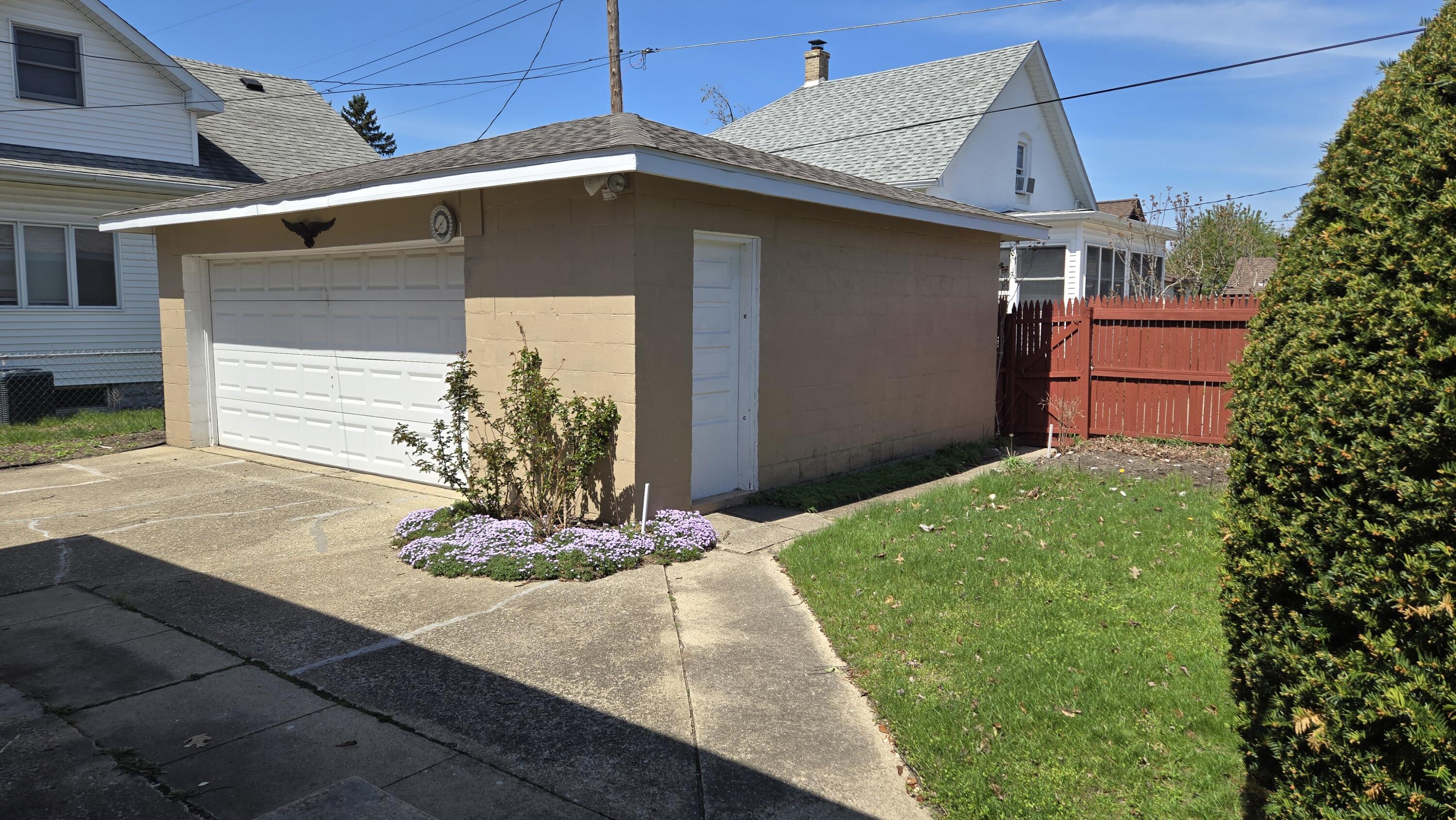 604 Decatur Street Michigan City, IN 46360 - Photo 16 of 16 3000x1689