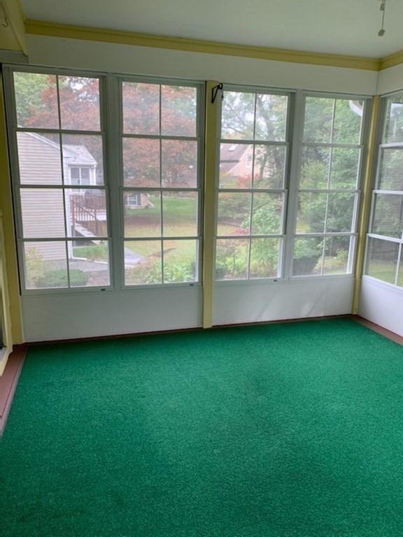 21 Holly Road Reading, MA 01867 - Photo 25 of 42