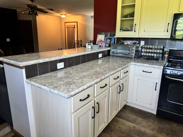 22938 County Line Road Cochranton, PA 16314 - Photo 14 of 47 COUNTER BAR