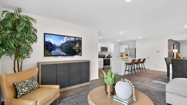 $370,490 | 624 Stream Walk Crossing, Wendell, NC 27591