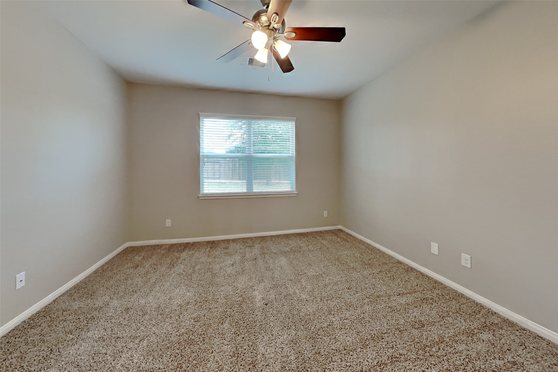 9156 Nina Road Conroe, TX 77304 - Photo 9 of 18 Gallery Image 9