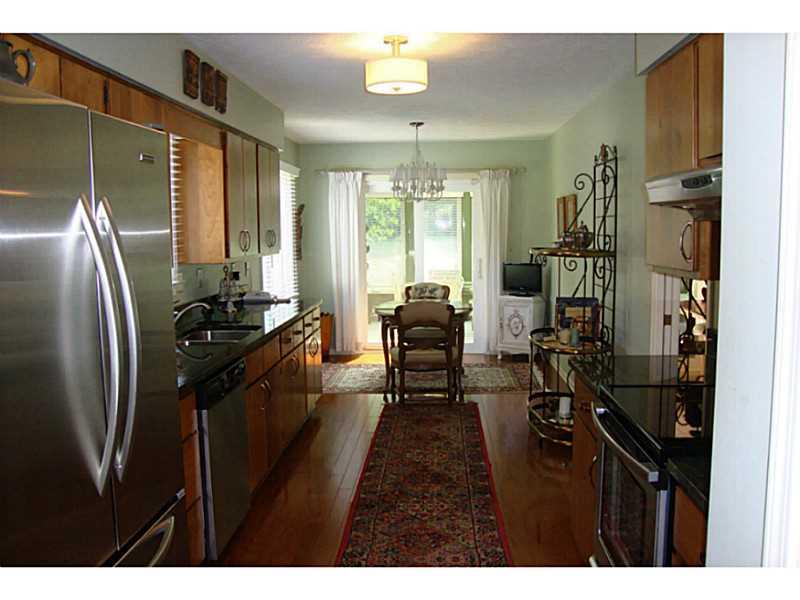 5209 Hawks Point Road, Unit 96 Indianapolis, IN 46226 - Photo 9 of 19 Gallery Image 9