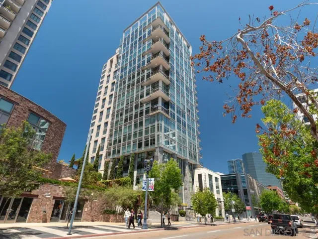$3,800 | 645 Front Street, Unit 1212, San Diego, CA 92101