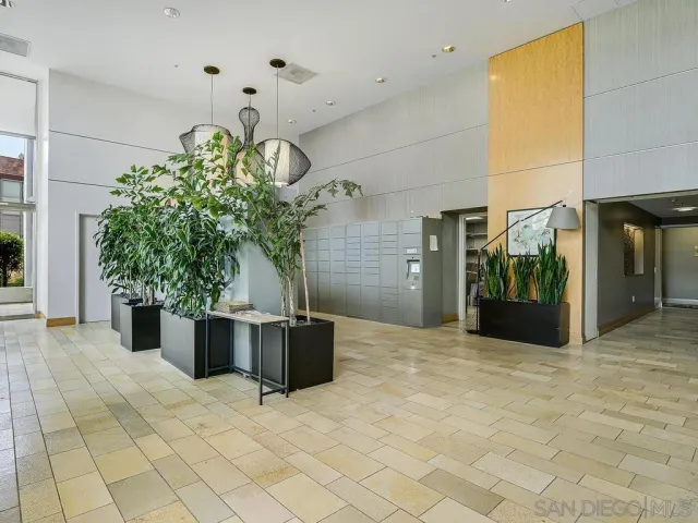 $3,800 | 645 Front Street, Unit 1212, San Diego, CA 92101