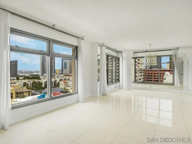 $3,800 | 645 Front Street, Unit 1212, San Diego, CA 92101