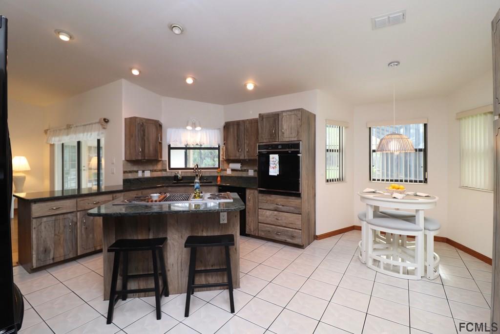 21 Princess Ruth Lane Palm Coast, FL 32164 - Photo 12 of 67 Gallery Image 12