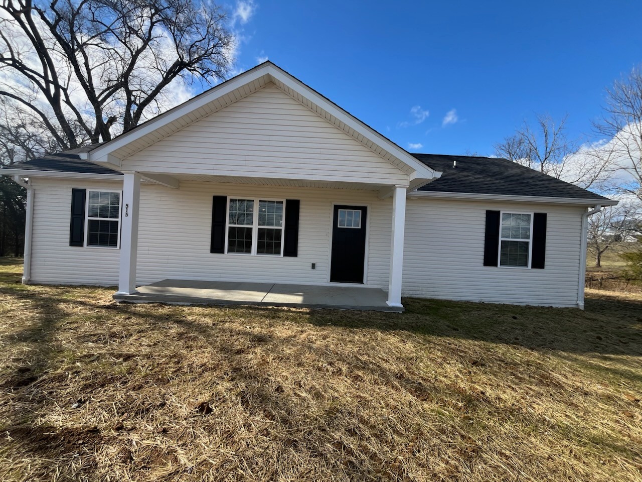 515 Armstrong Road Castalian Springs, TN 37031 - Photo 1 of 18