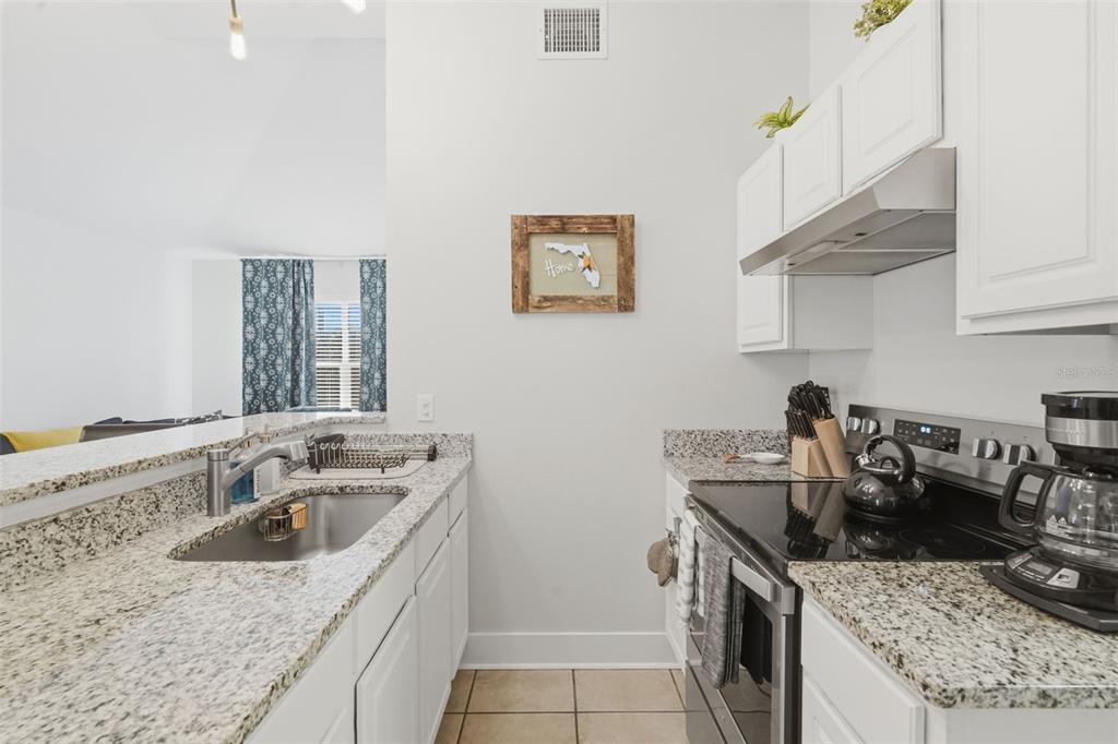 1408 East Ridgewood Street Orlando, FL 32803 - Photo 5 of 41