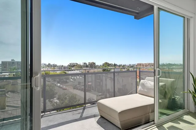 $7,000 | 4079 1st Avenue, Unit 1, San Diego, CA 92103