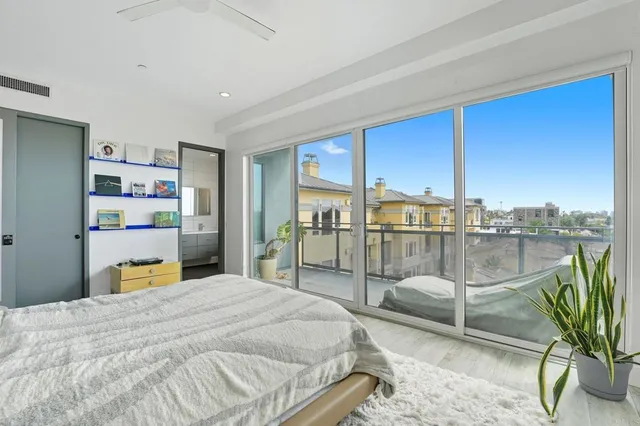 $7,000 | 4079 1st Avenue, Unit 1, San Diego, CA 92103