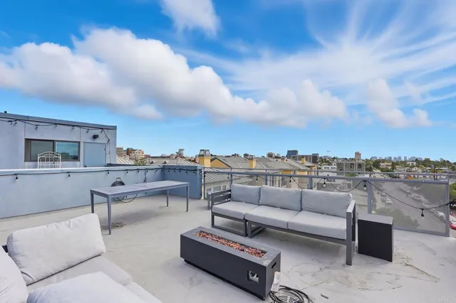 $7,000 | 4079 1st Avenue, Unit 1, San Diego, CA 92103