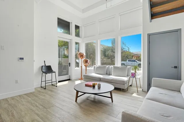 $7,000 | 4079 1st Avenue, Unit 1, San Diego, CA 92103