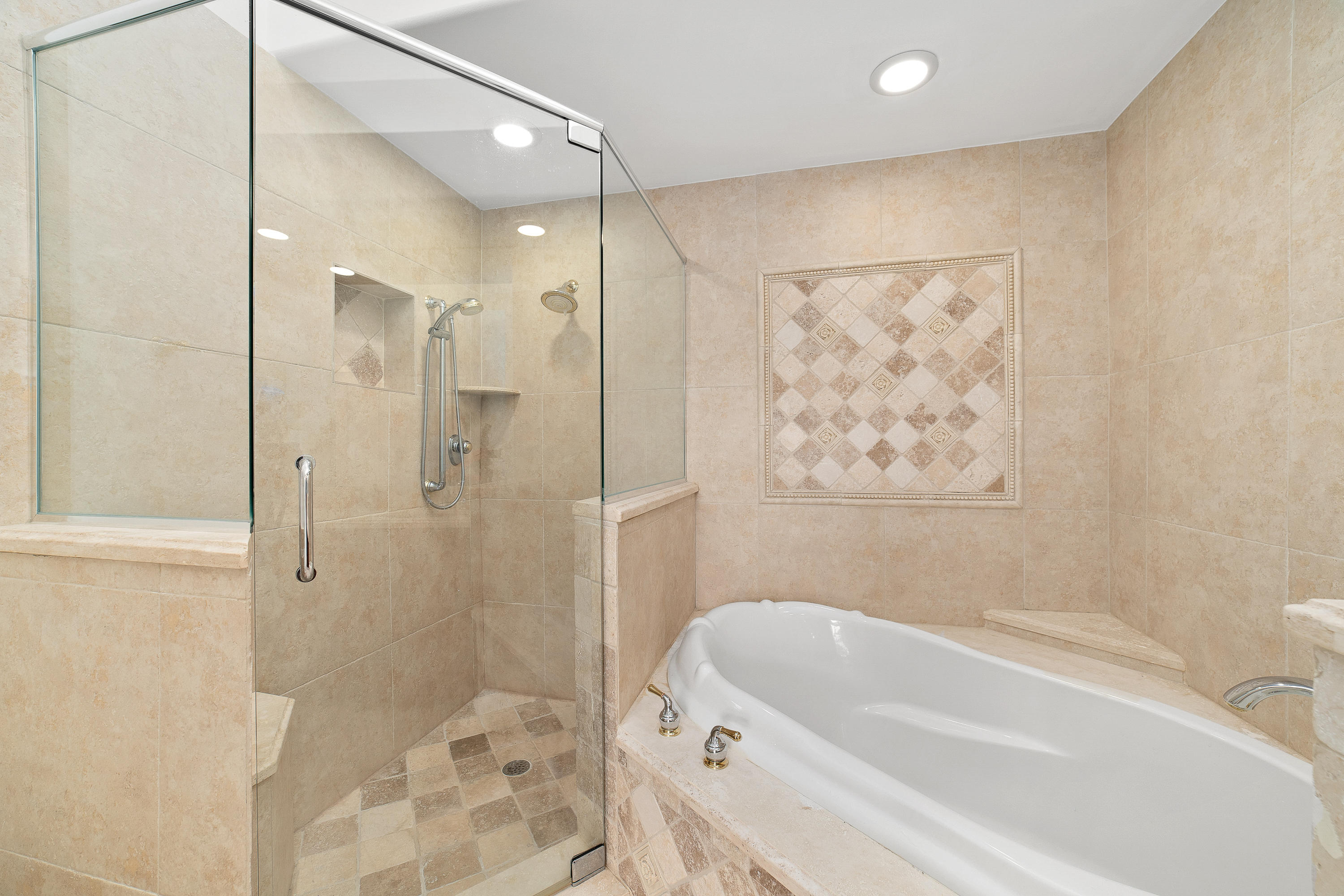 17210 Boca Club Boulevard, Unit 106 Boca Raton, FL 33487 - Photo 17 of 38 _DSC6267