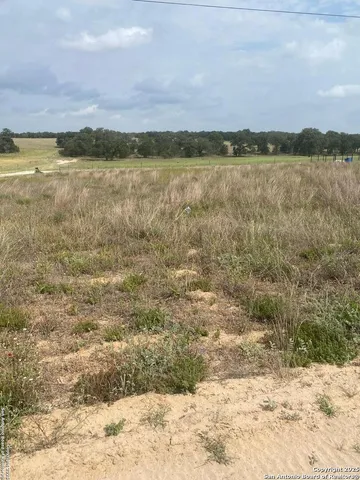 $74,000 | 701 Sunrise Lane, La Vernia, TX 78121