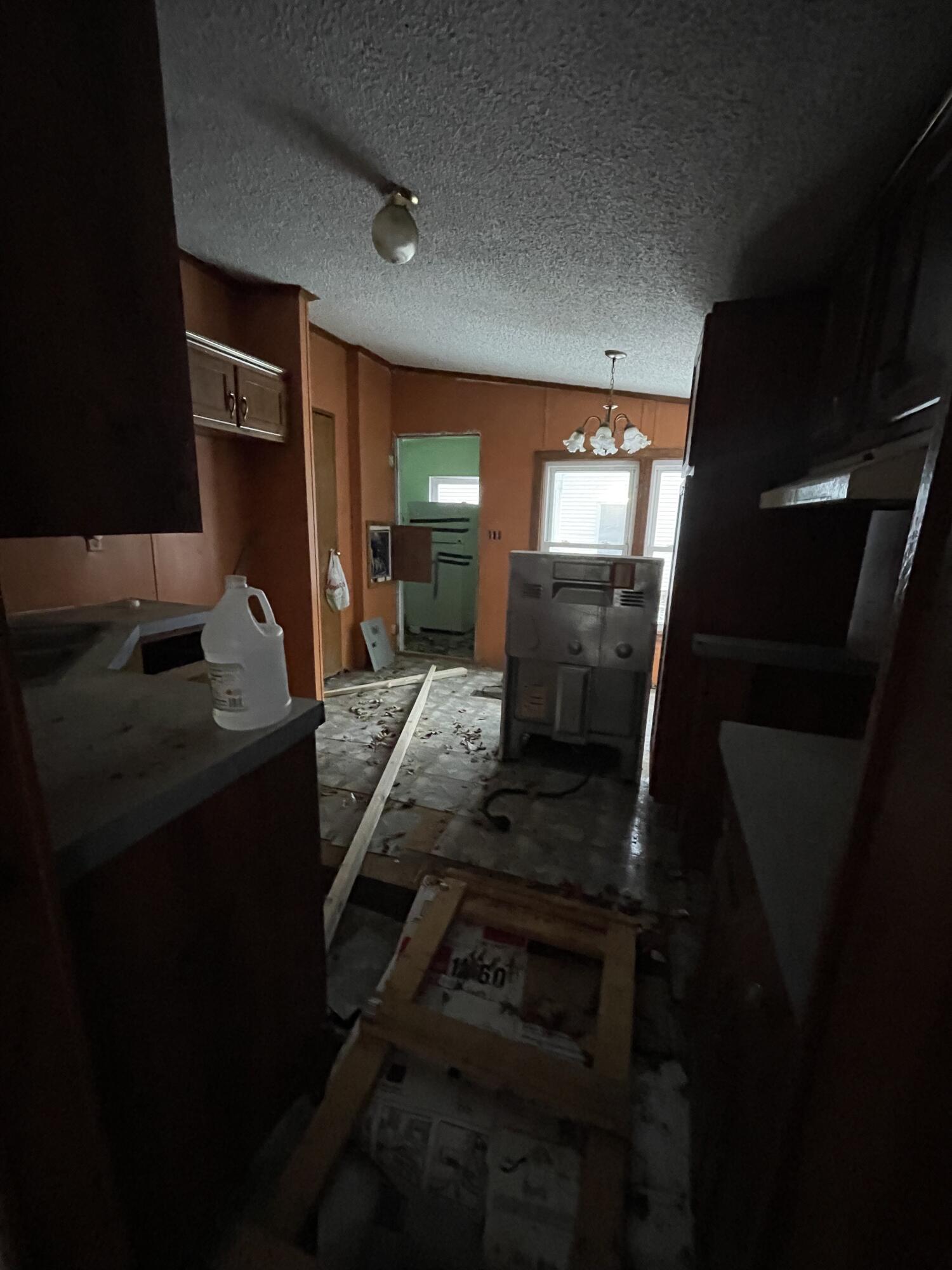 409 Able Road Buchanan, MI 49107 - Photo 14 of 24 Kitchen