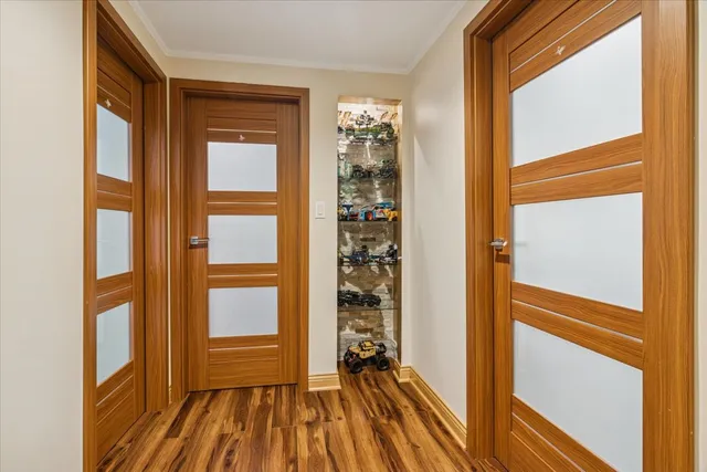 $352,900 | 705 Lakeside Cir Drive, Wheeling, IL 60090