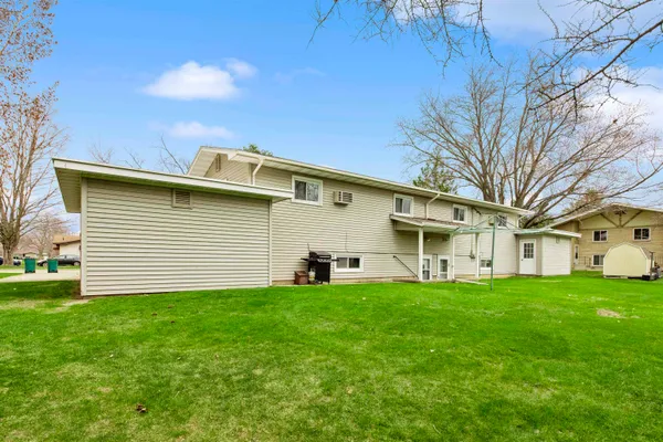 $264,900 | 1119 Florence Street, Marinette, WI 54143