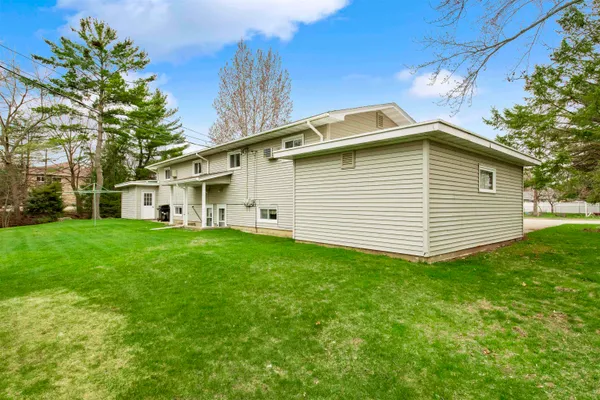 $264,900 | 1119 Florence Street, Marinette, WI 54143