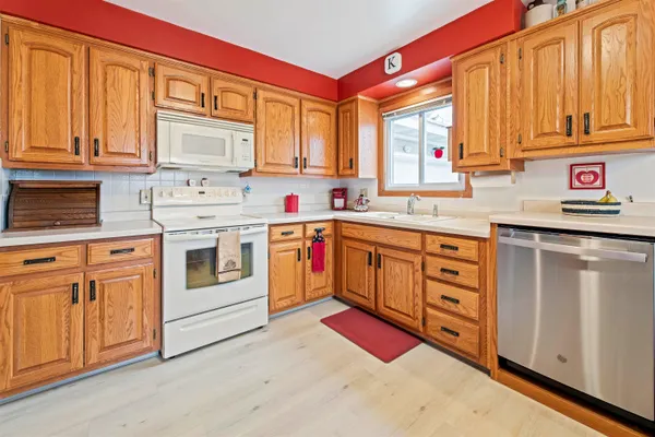 $264,900 | 1119 Florence Street, Marinette, WI 54143